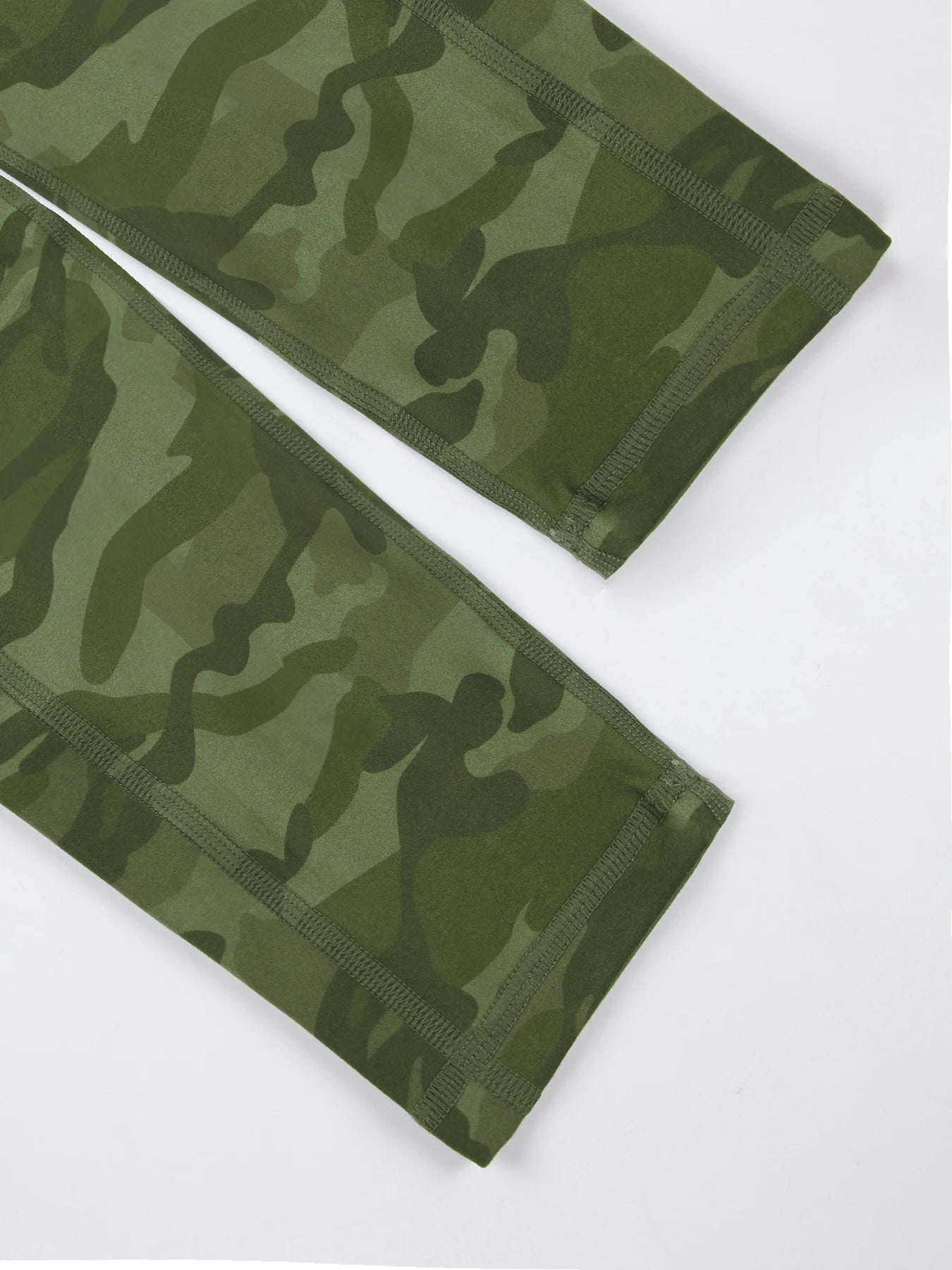 High-Waist Camo Print Leggings with Pockets