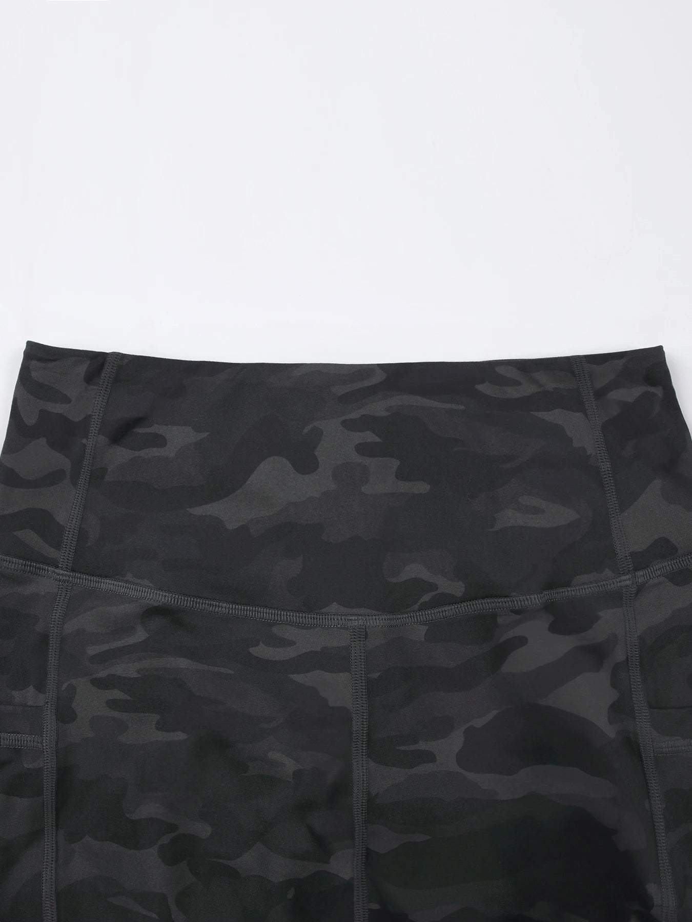 High-Waist Camo Print Leggings with Pockets